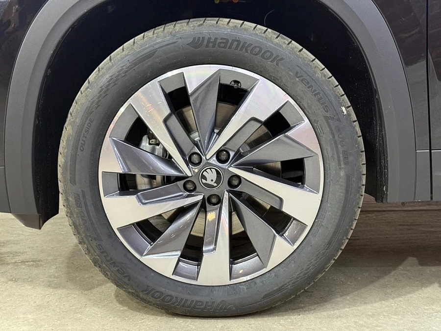 Skoda Kodiaq, 2025г., полный привод, робот