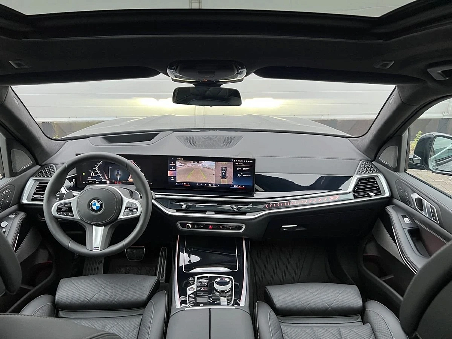 BMW X7, 2025г., полный привод, автомат