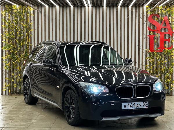 BMW X1, 2012г., задний привод, автомат