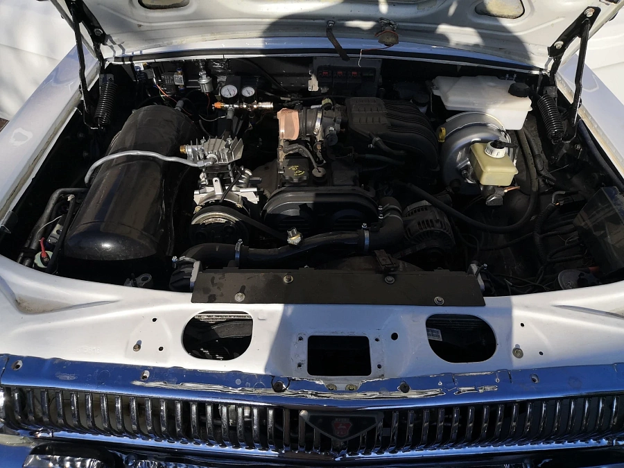 ГАЗ 24 «Волга», 1979г., задний привод, механика