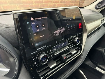 Toyota Highlander, 2025г, полный привод, автомат