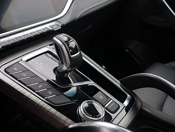 Geely Atlas Pro, 2022г, полный привод, робот