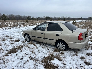 Hyundai Accent, 2004г, передний привод, механика