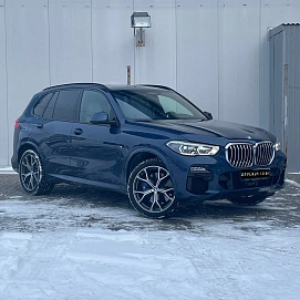 BMW X5, 2018г, передний привод, автомат