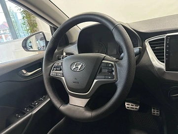 Hyundai Solaris, 2018г, передний привод, автомат
