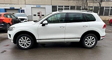 Volkswagen Touareg, 2017г., полный привод, автомат