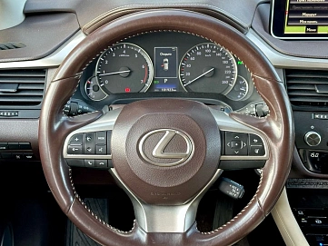 Lexus RX, 2017г, полный привод, автомат