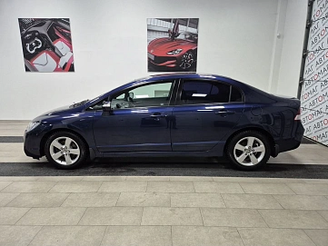 Honda Civic, 2008г, передний привод, механика