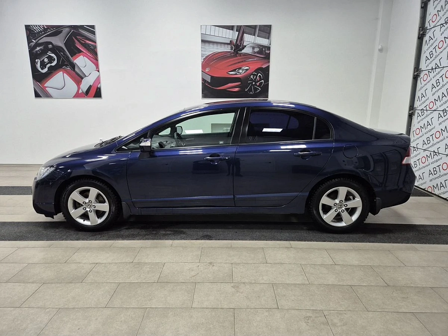 Honda Civic, 2008г., передний привод, механика