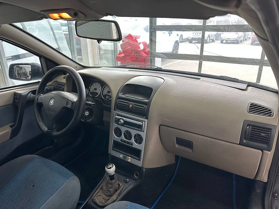 Chevrolet Viva, 2005г., передний привод, механика