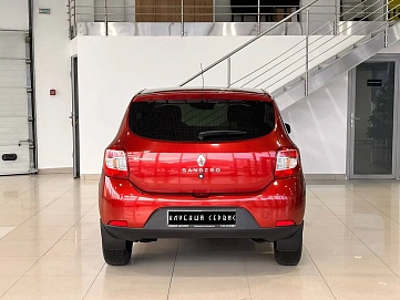 Renault Sandero, 2014г, передний привод, механика