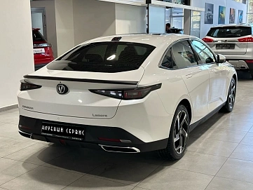 Changan Lamore, 2023г, передний привод, робот