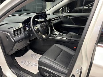 Lexus RX, 2022г, полный привод, автомат