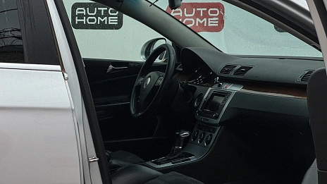 Volkswagen Passat, 2006г, передний привод, автомат