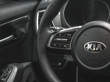 Kia Seltos, 2020г, передний привод, вариатор