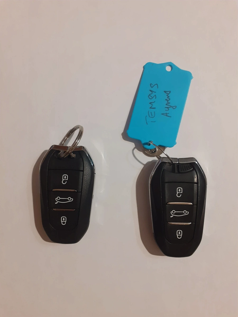 Peugeot 308, 2020г., передний привод, автомат