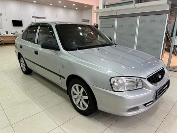 Hyundai Accent, 2008г, передний привод, механика