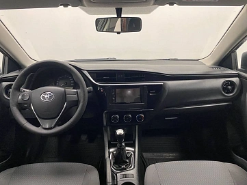 Toyota Corolla, 2017г, передний привод, механика