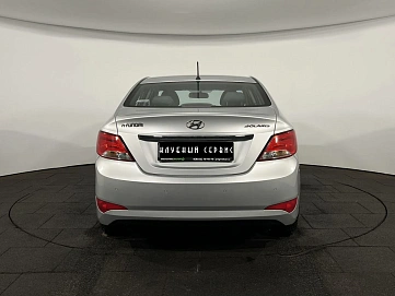 Hyundai Solaris, 2015г, передний привод, механика