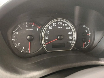 Suzuki Swift, 2008г, передний привод, робот