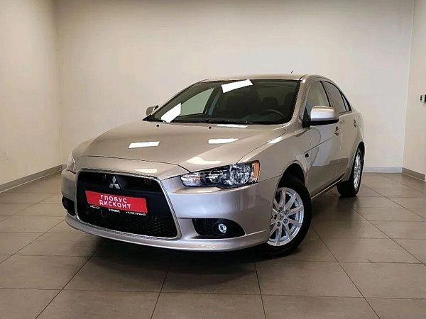 Mitsubishi , 2014г., передний привод, автомат