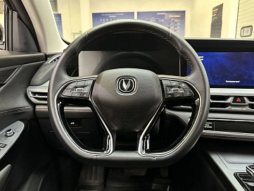 Changan , 2023г., передний привод, автомат