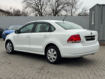 Volkswagen Polo, 2013г, передний привод, автомат