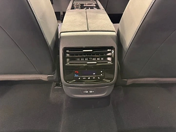 Volkswagen Teramont, 2025г, полный привод, робот