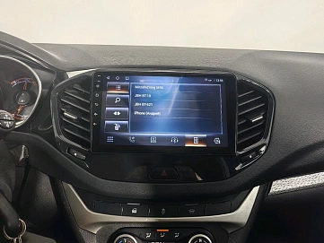 Lada (ВАЗ) , 2018г., передний привод, робот