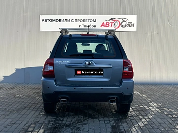 Kia Sportage, 2009г, передний привод, механика