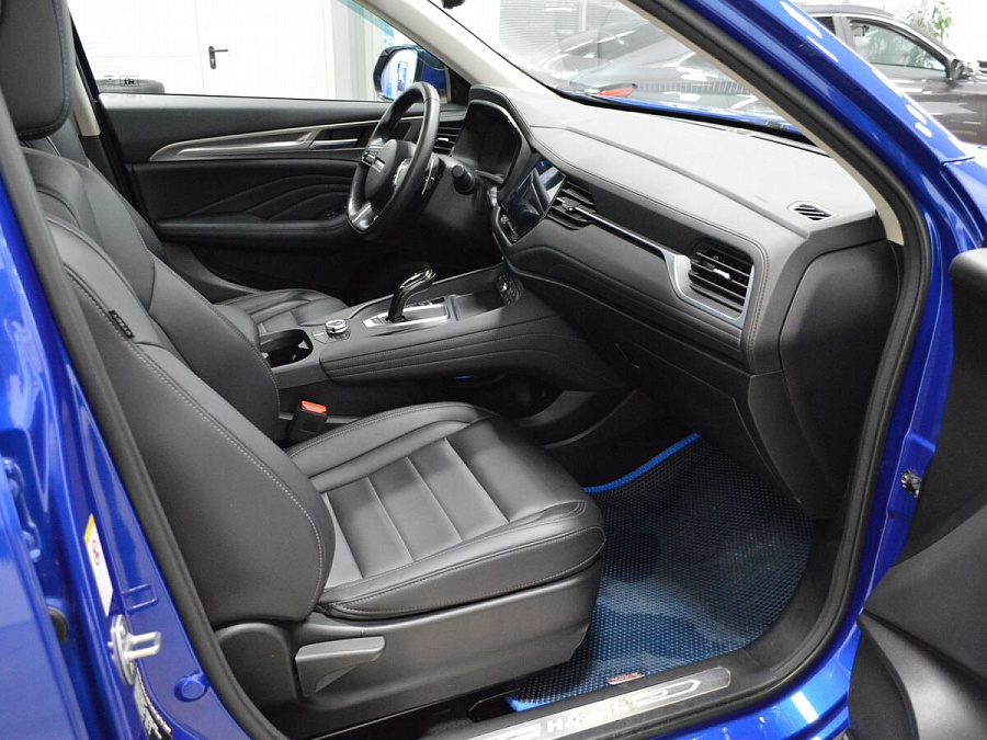 Haval F7, 2020г., передний привод, робот