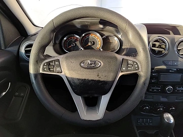 Lada (ВАЗ) , 2022г., передний привод, механика