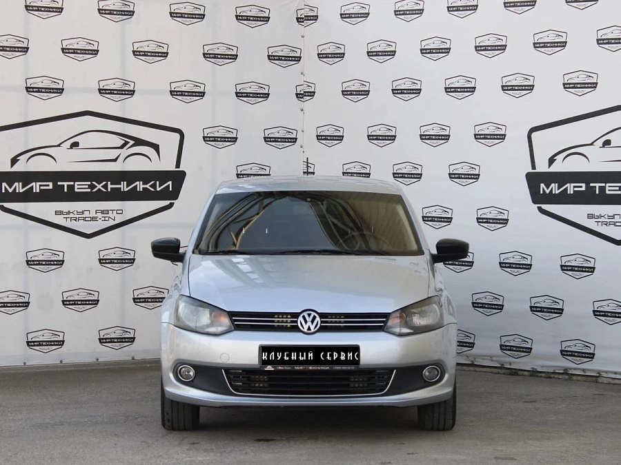 Volkswagen Polo, 2014г., передний привод, автомат