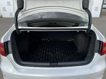 Volkswagen Jetta, 2013г, передний привод, робот