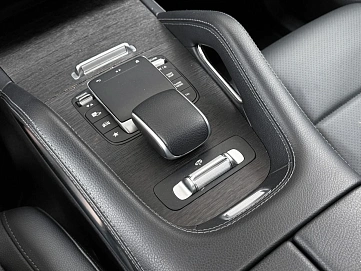 Mercedes-Benz GLS, 2022г., полный привод, автомат