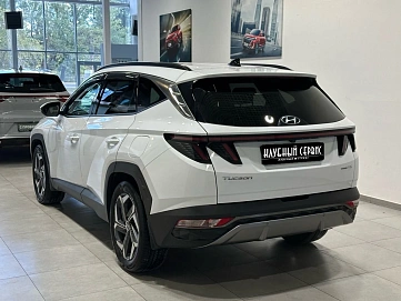 Hyundai Tucson, 2022г, полный привод, автомат