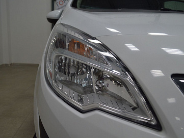 Opel Meriva, 2012г, передний привод, механика