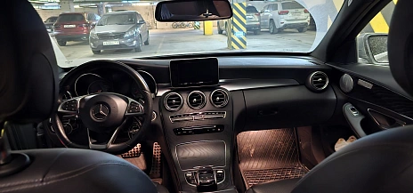 Mercedes-Benz C-Класс, 2018г, полный привод, автомат