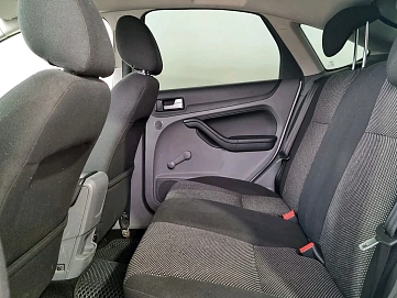 Ford Focus, 2010г, передний привод, механика