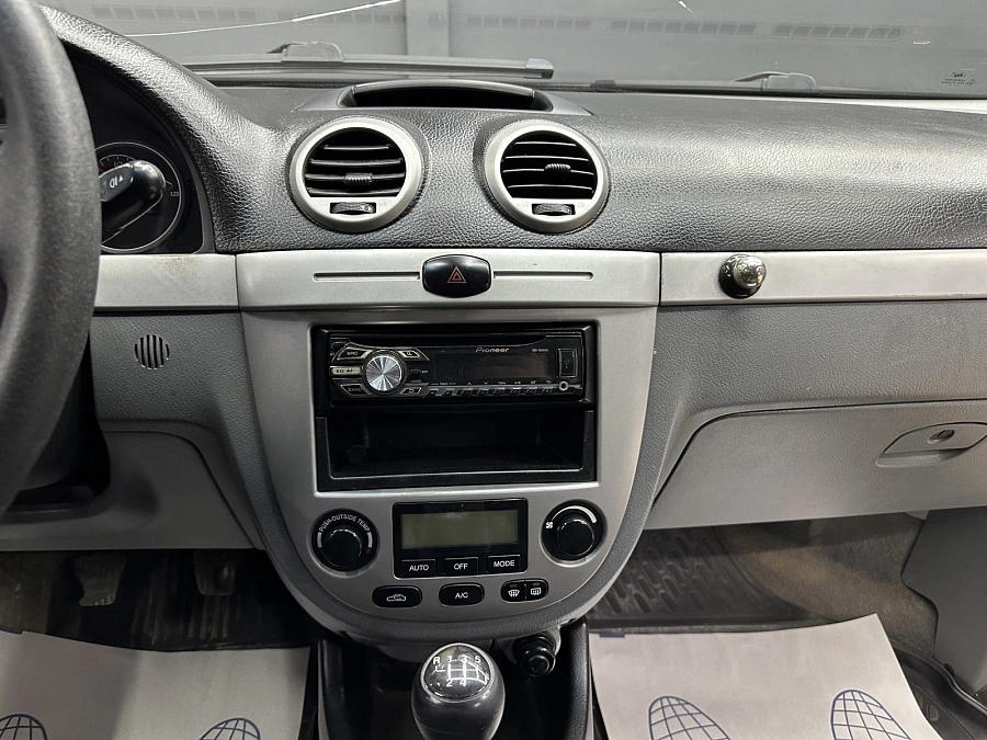 Chevrolet Lacetti, 2008г., передний привод, механика