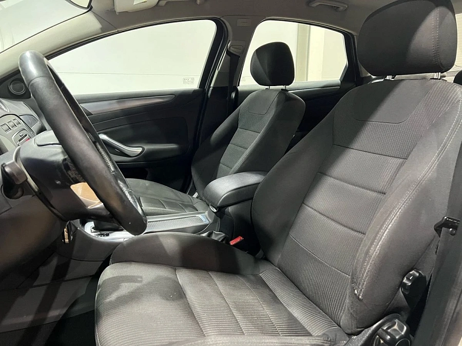 Ford Mondeo, 2012г., передний привод, автомат