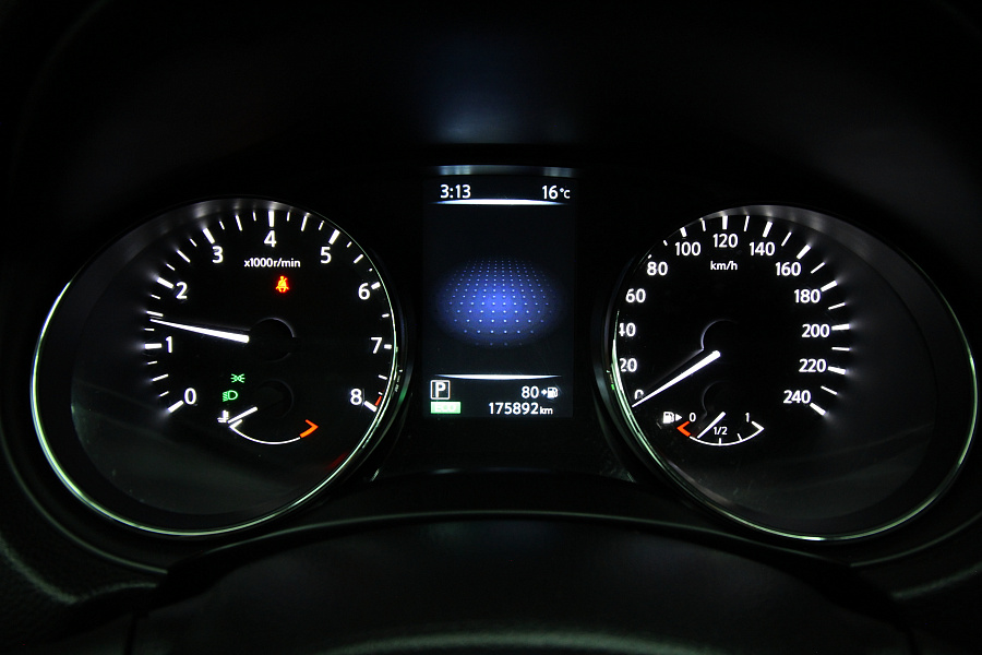 Nissan Qashqai, 2014г., передний привод, вариатор