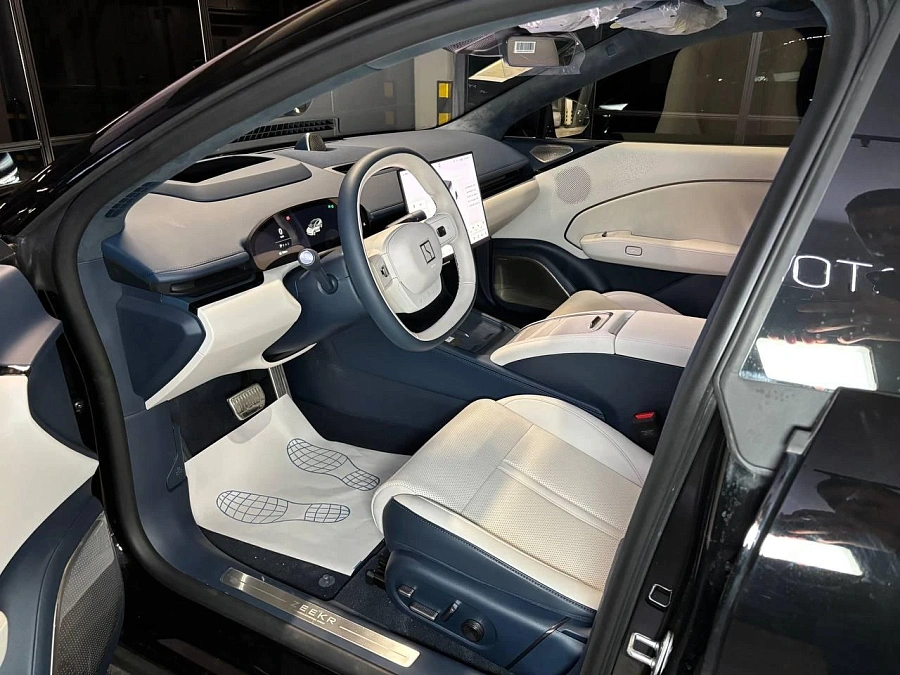 Zeekr 007, 2024г., полный привод, автомат