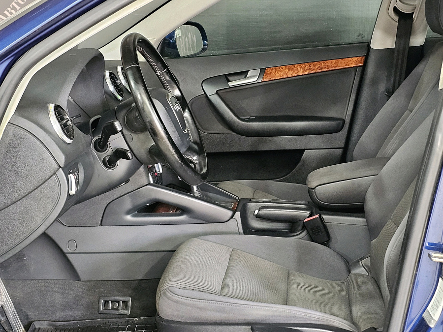 Audi A3, 2012г., передний привод, робот