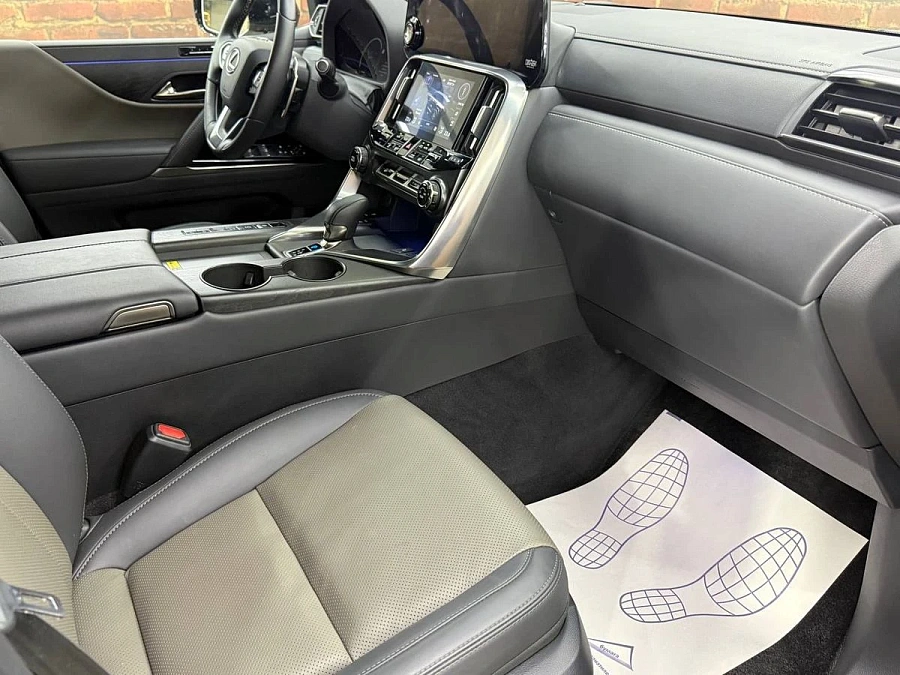 Lexus LX, 2025г., полный привод, автомат