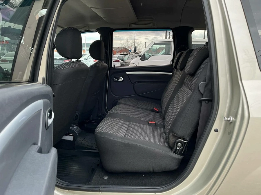 Lada (ВАЗ) Largus, 2015г., передний привод, механика