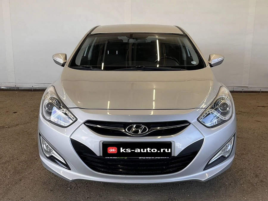 Hyundai i40, 2013г., передний привод, механика