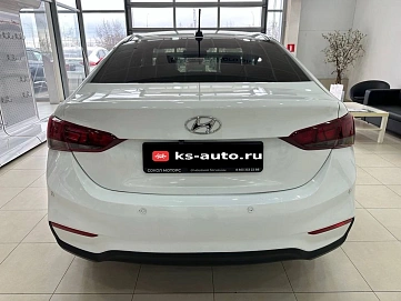 Hyundai Solaris, 2018г, передний привод, автомат