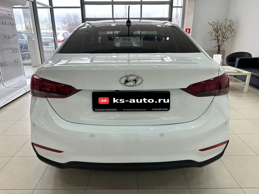 Hyundai Solaris, 2018г., передний привод, автомат