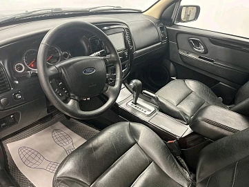 Ford Escape, 2008г, полный привод, автомат